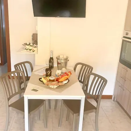 Castelletto * Castello dʼAviano