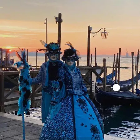 Castelletto * Castello dʼAviano