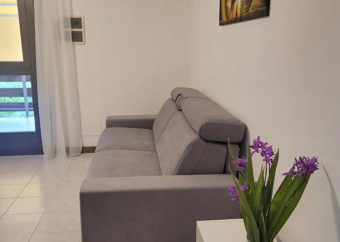 Castelletto Castello dʼAviano